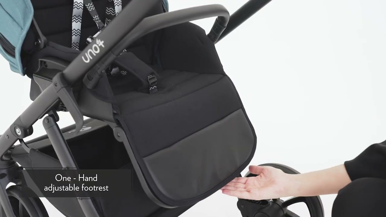 ONE-HAND adjustable footrest